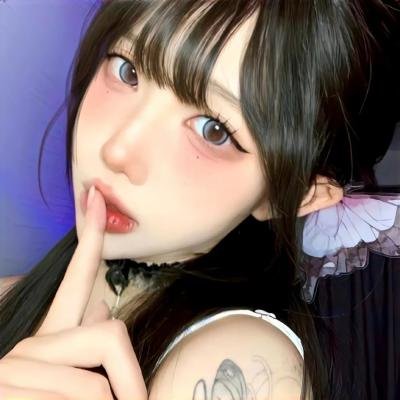 奥罗拉·蒂加登之谜：餐厅里的死亡